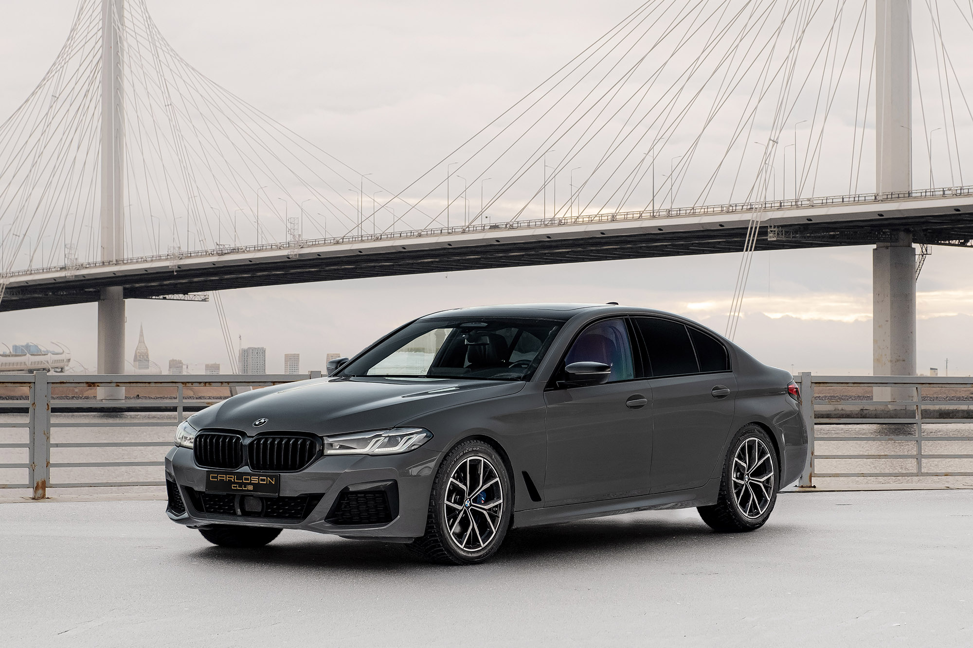 Аренда BMW 530i xDrive в Санкт-Петербурге