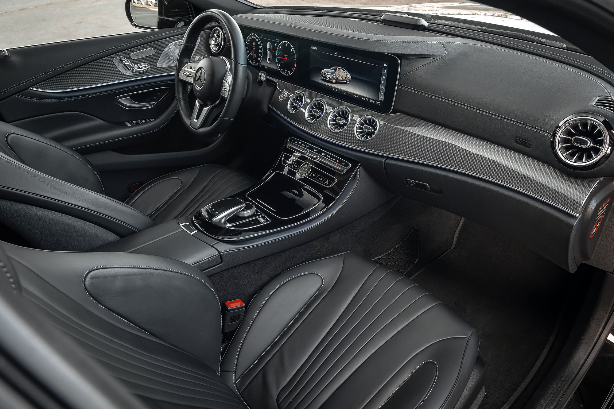 Аренда Mercedes CLS 300d в Санкт-Петербурге