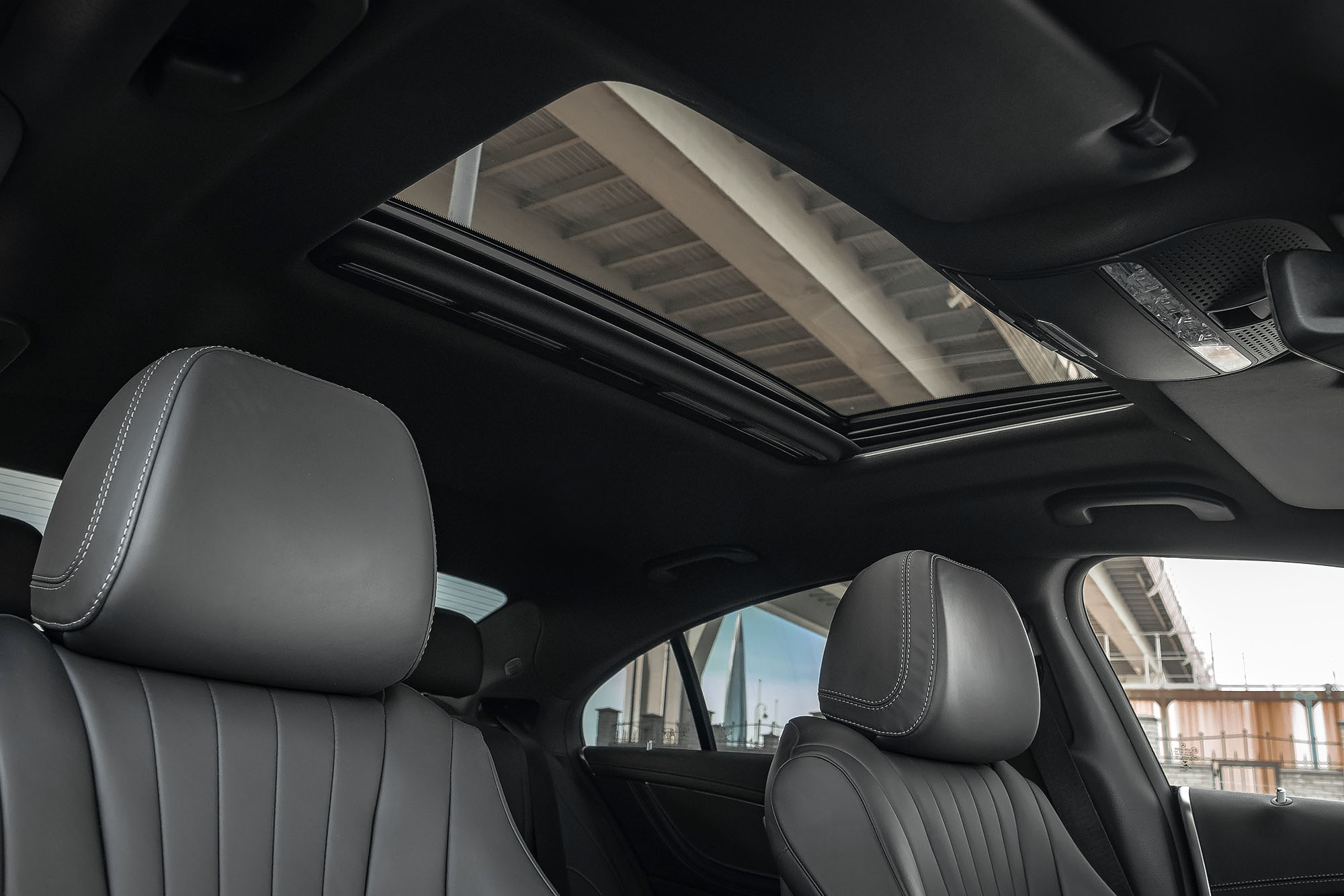 Аренда Mercedes CLS 300d в Санкт-Петербурге