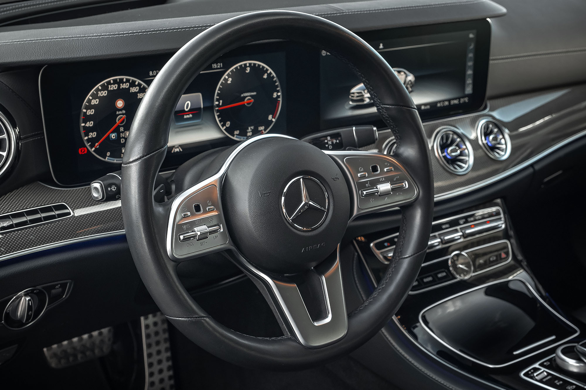 Аренда Mercedes CLS 300d в Санкт-Петербурге