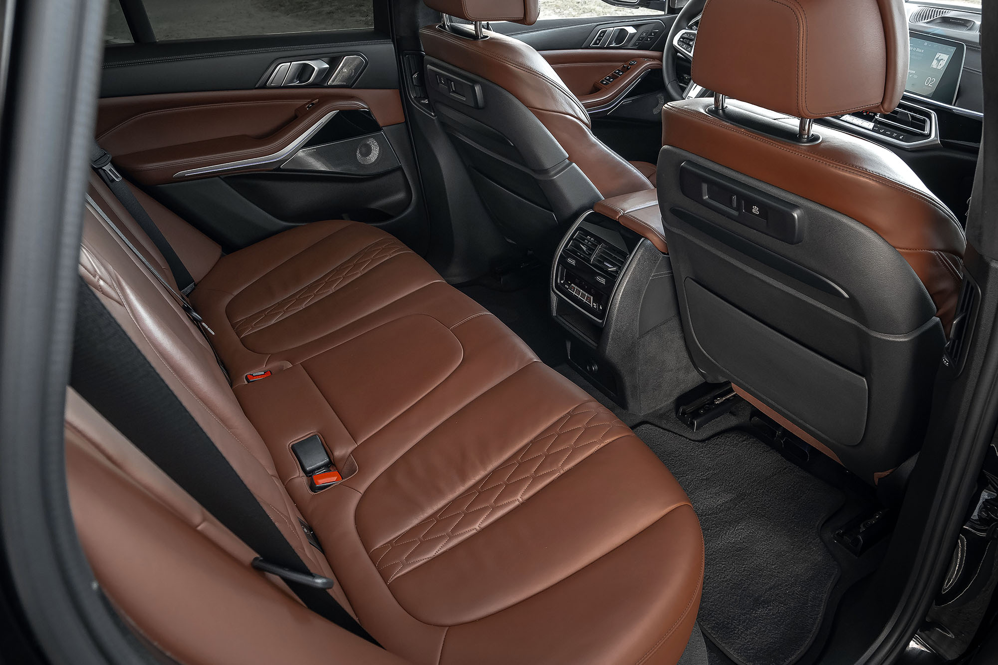 Аренда BMW X5 M50d в Санкт-Петербурге