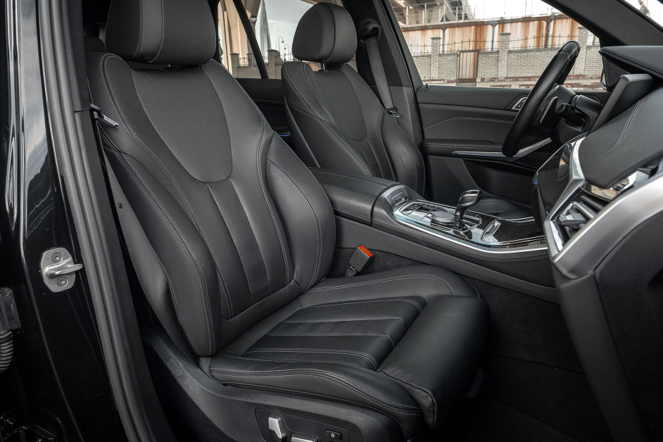 Аренда BMW X5 40i xDrive в Санкт-Петербурге