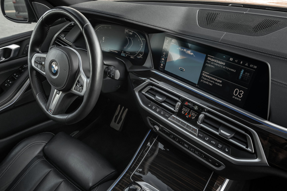 Аренда BMW X5 40i xDrive в Санкт-Петербурге