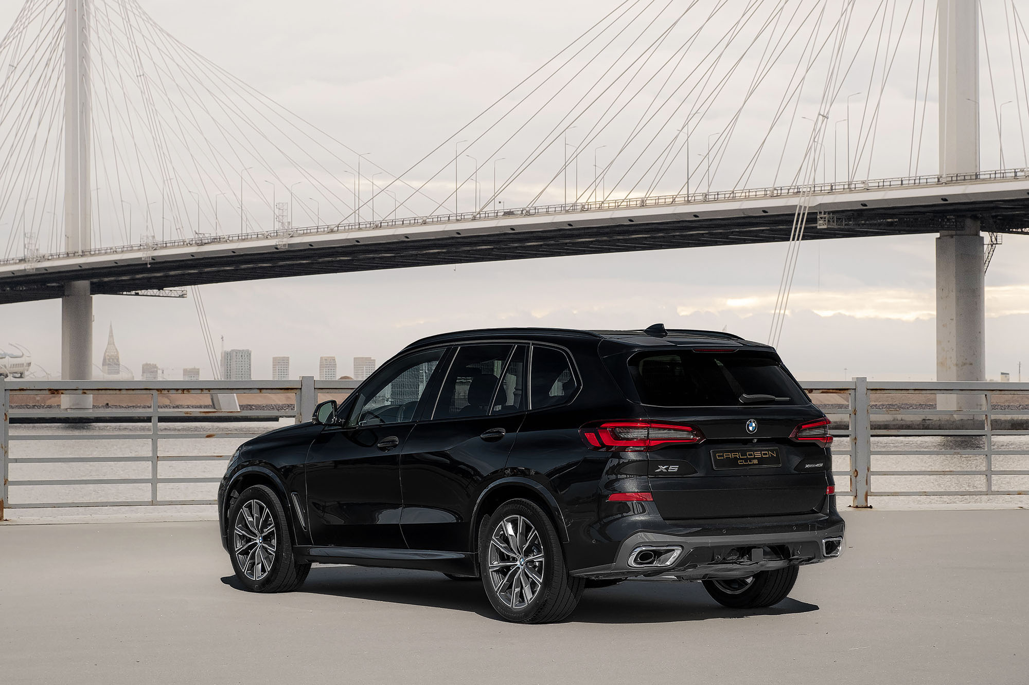 Аренда BMW X5 40i xDrive в Санкт-Петербурге