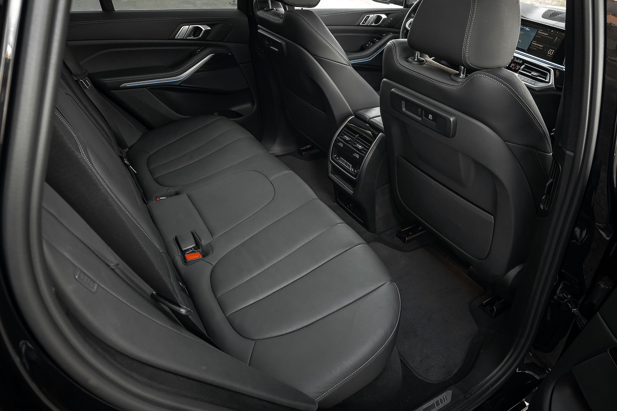 Аренда BMW X5 40i xDrive в Санкт-Петербурге