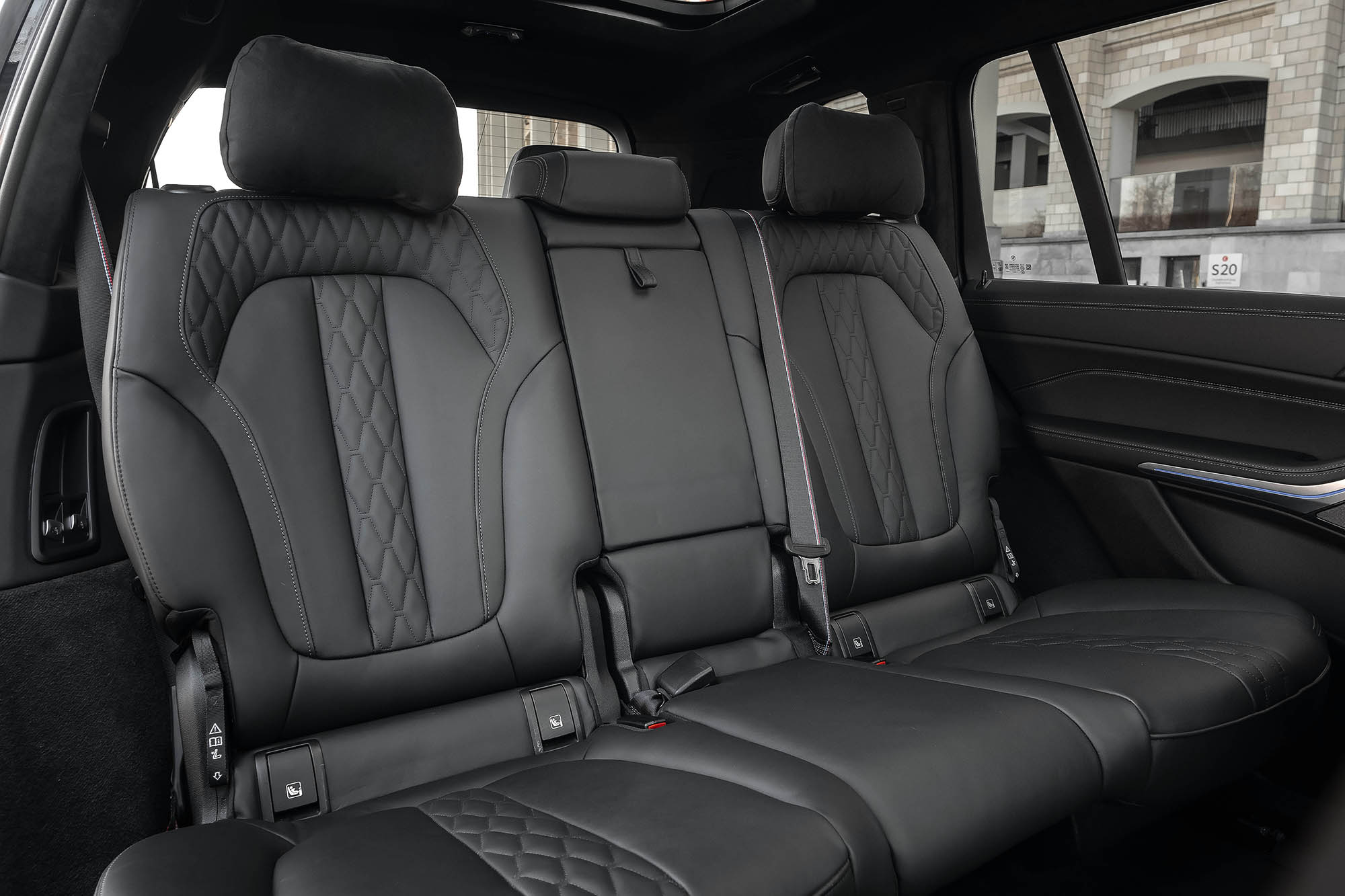 Аренда BMW X7 40d xDrive в Москве