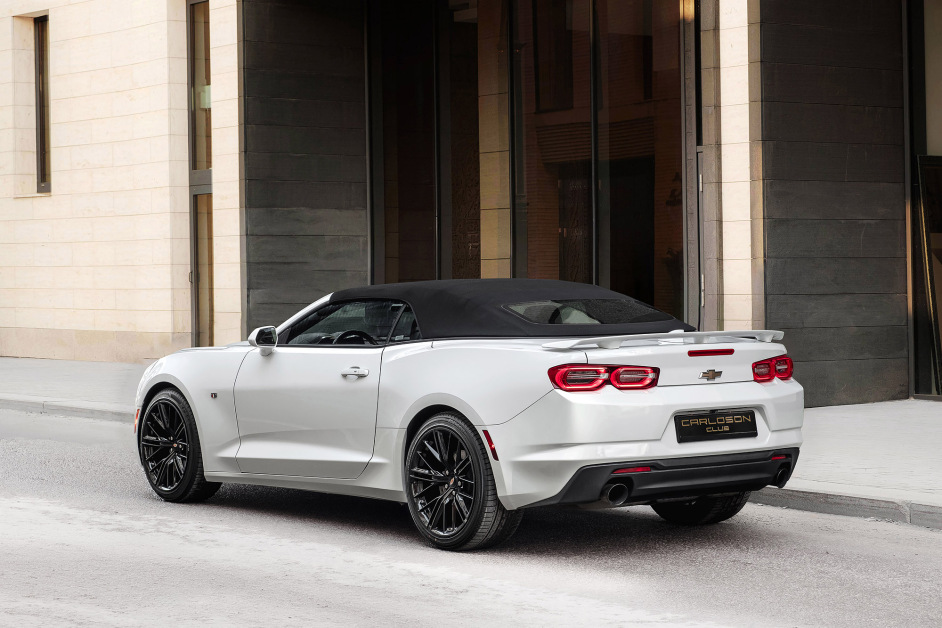 Аренда Chevrolet Camaro Cabrio в Москве