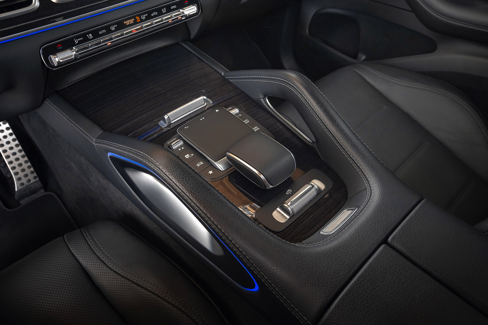 Аренда Mercedes GLE 400d 4matic в Санкт-Петербурге