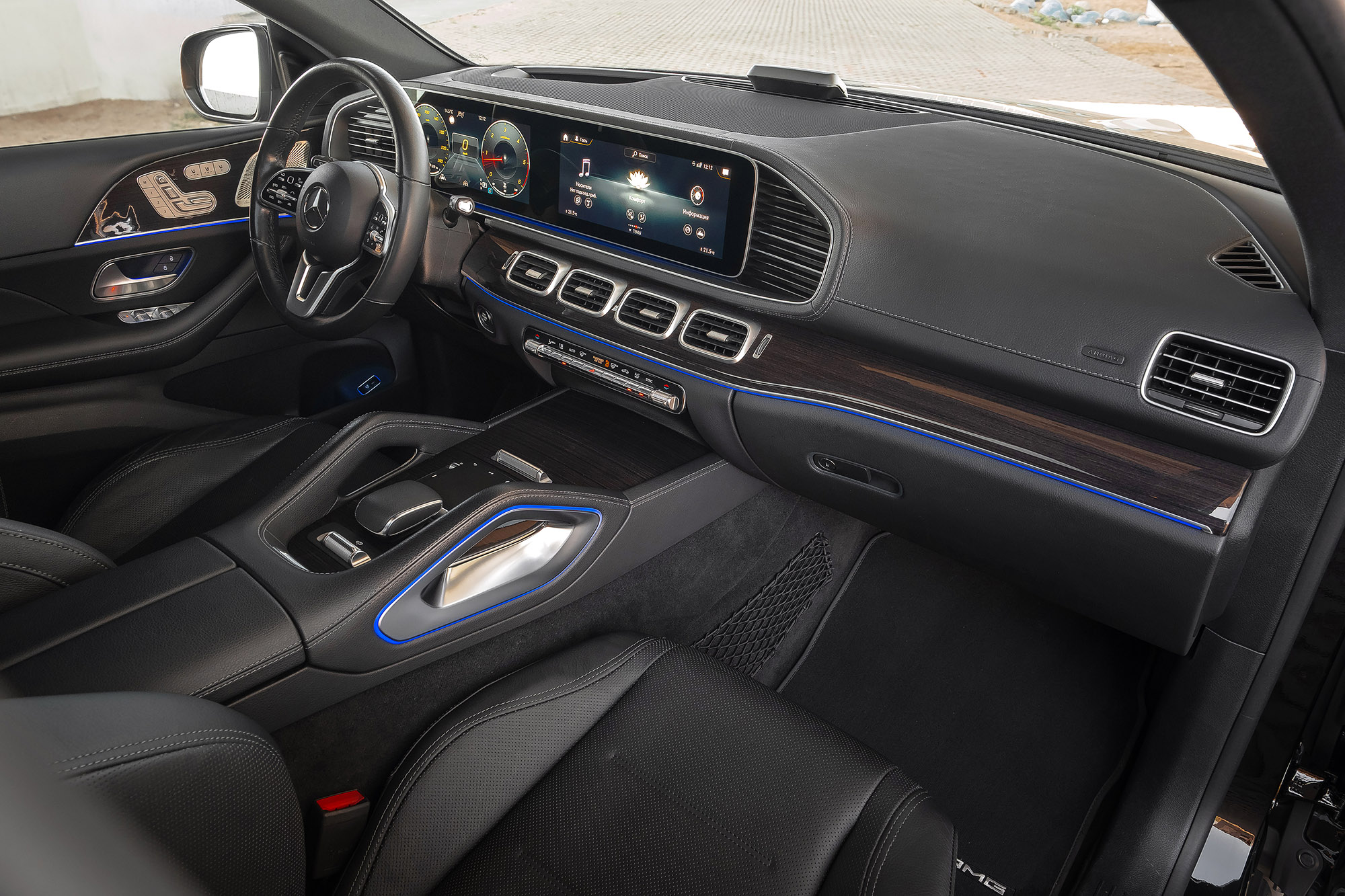 Аренда Mercedes GLE 400d 4matic в Санкт-Петербурге