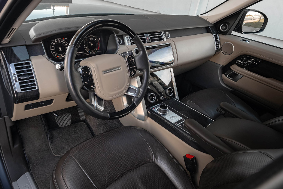 Аренда Range Rover Range Rover в Санкт-Петербурге