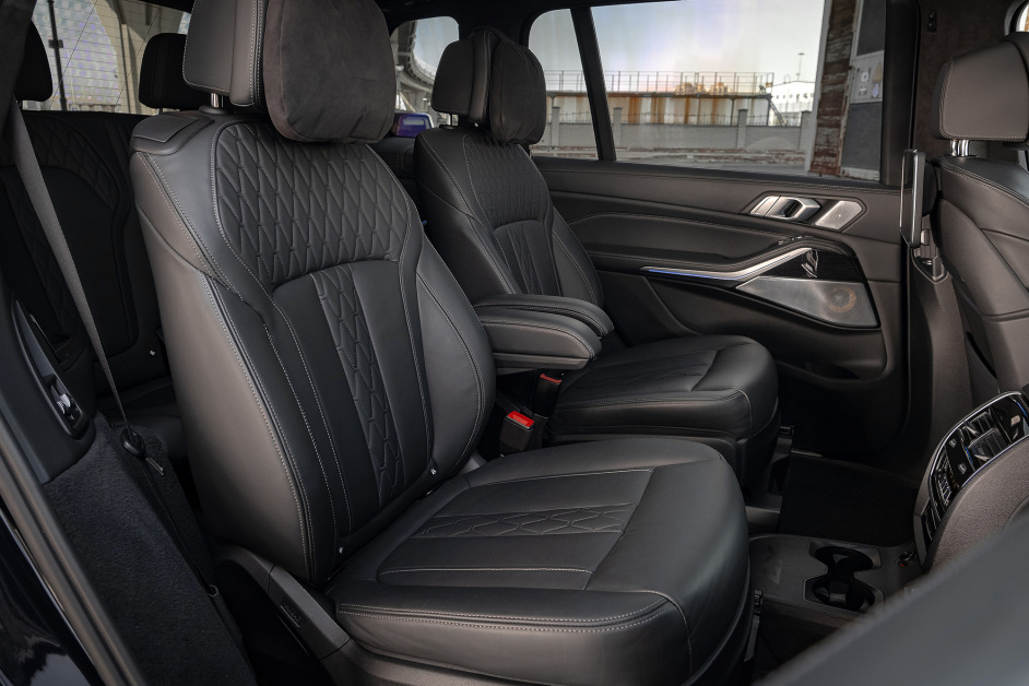 Аренда BMW 40d xDrive в Санкт-Петербурге