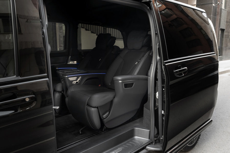Аренда Mercedes V300d 4matic в Москве