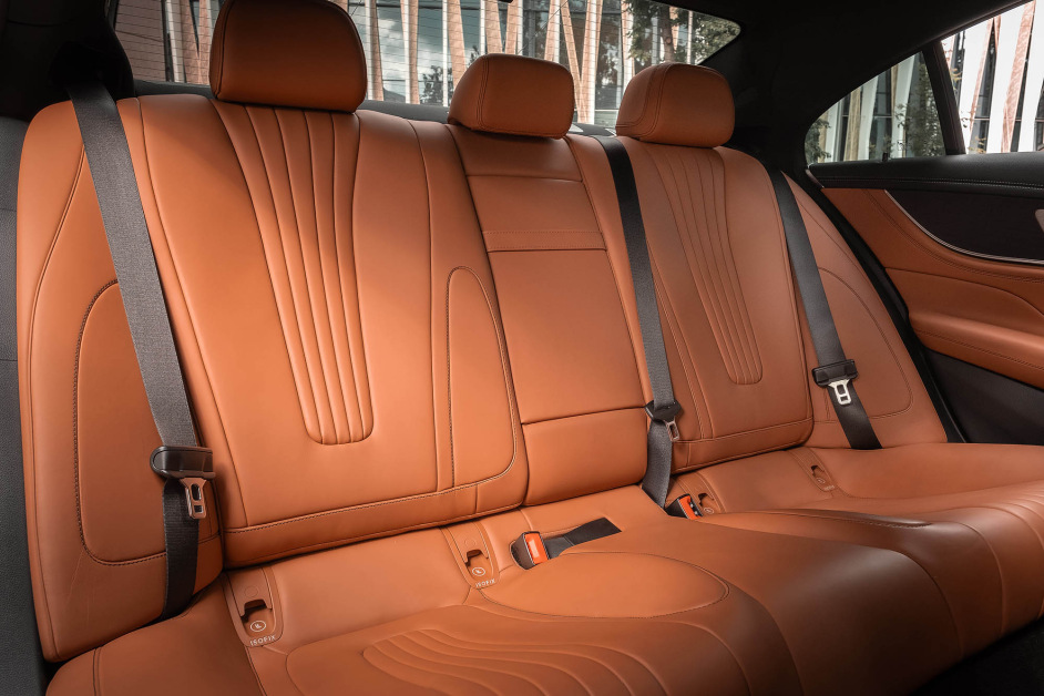 Аренда Mercedes CLS300d 4Matic в Москве