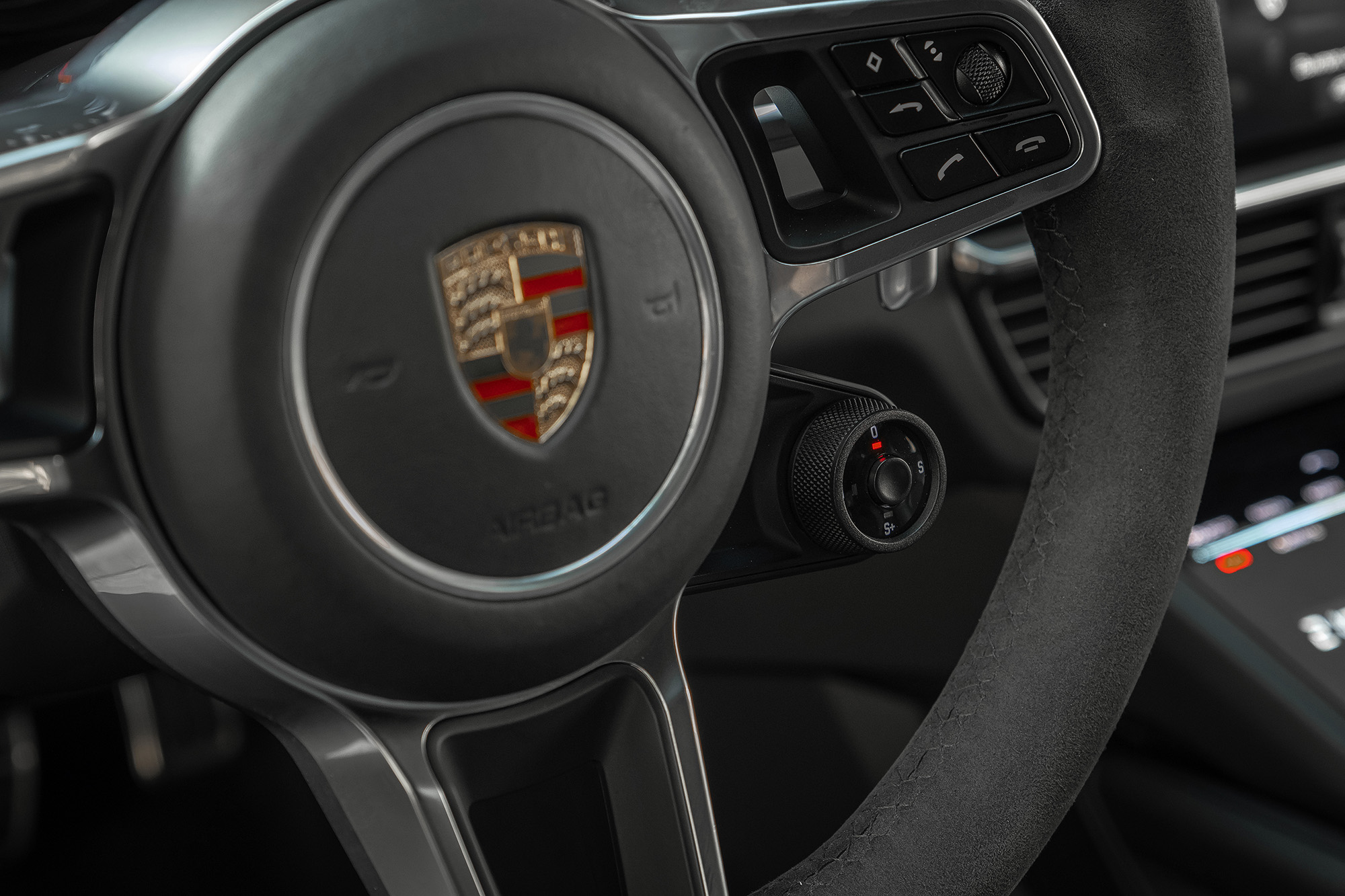 Аренда Porsche Cayenne Coupe S в Москве