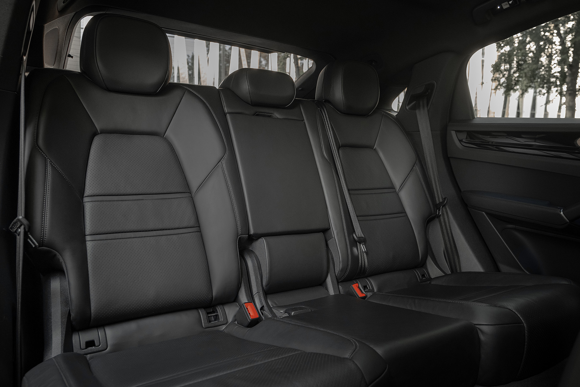 Аренда Porsche Cayenne Coupe S в Москве