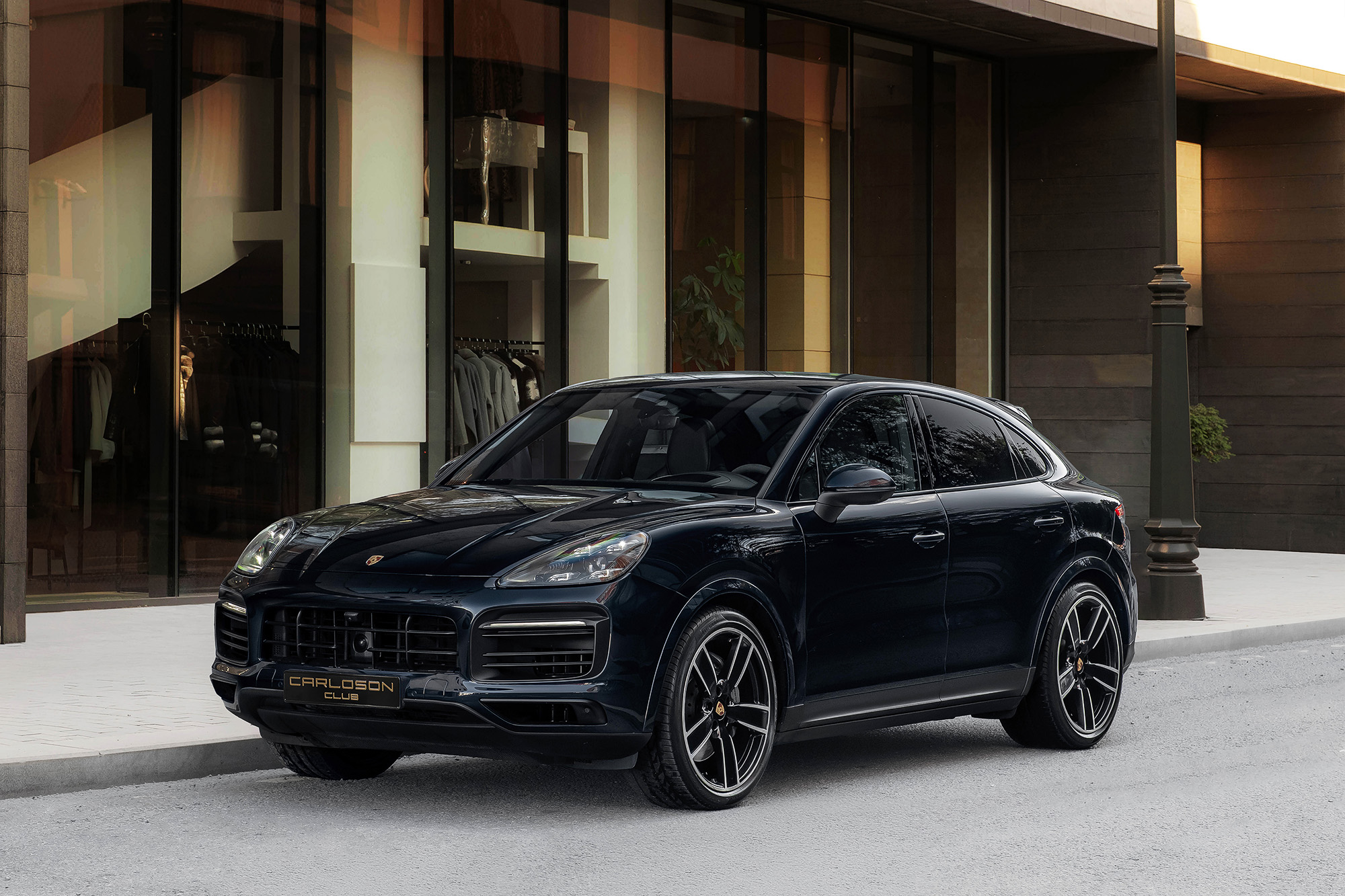 Аренда Porsche Cayenne Coupe S в Москве