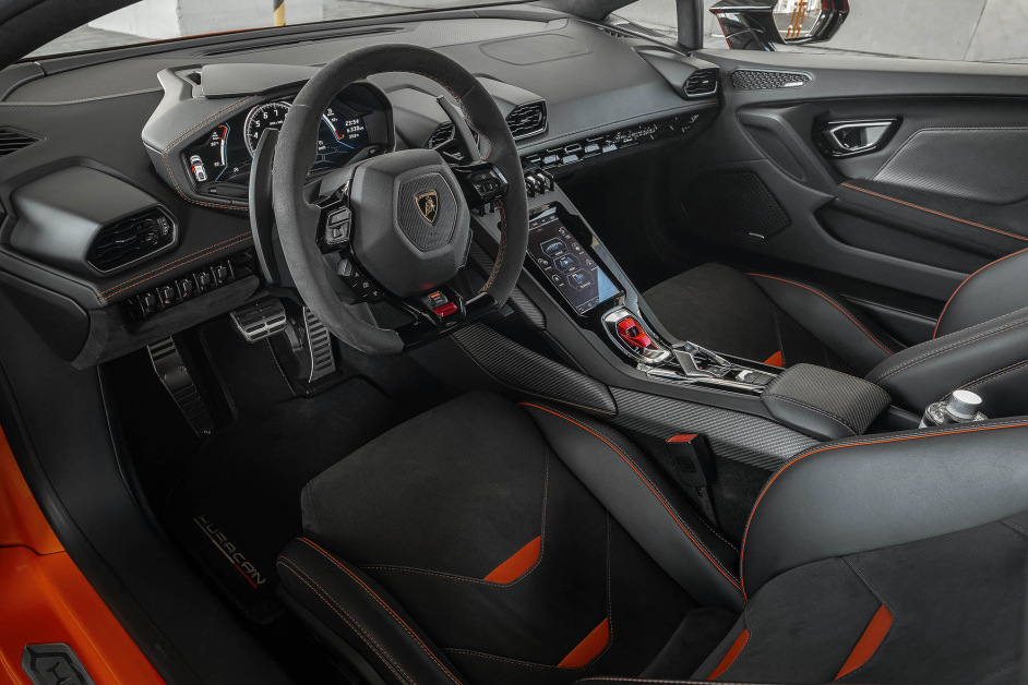 Аренда Lamborghini Huracan в Москве
