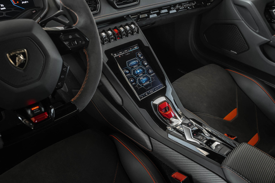 Аренда Lamborghini Huracan в Москве