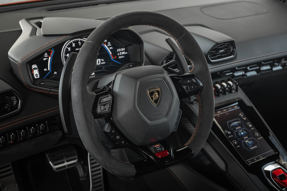 Аренда Lamborghini Huracan в Москве