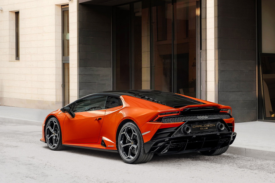 Аренда Lamborghini Huracan в Москве