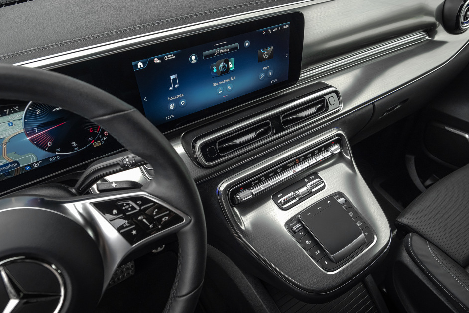 Аренда Mercedes V300d 4Matic в Санкт-Петербурге