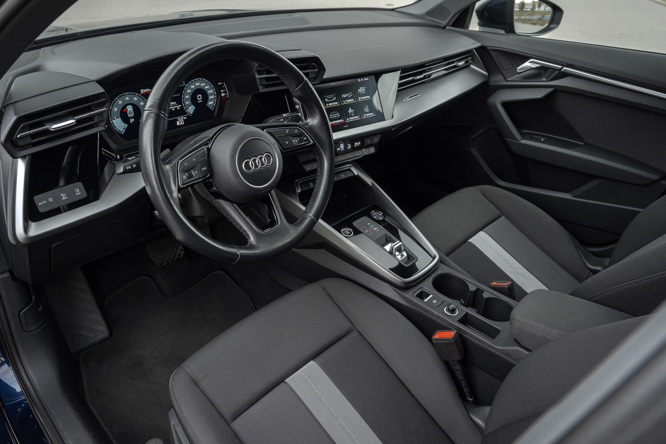 Аренда Audi A3 в Санкт-Петербурге