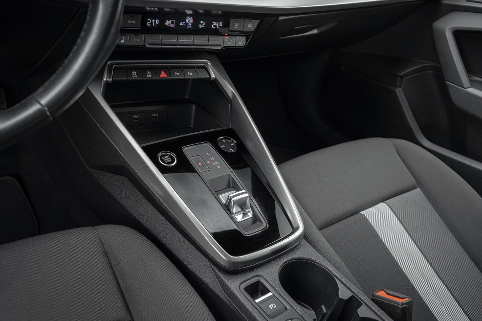 Аренда Audi A3 в Санкт-Петербурге