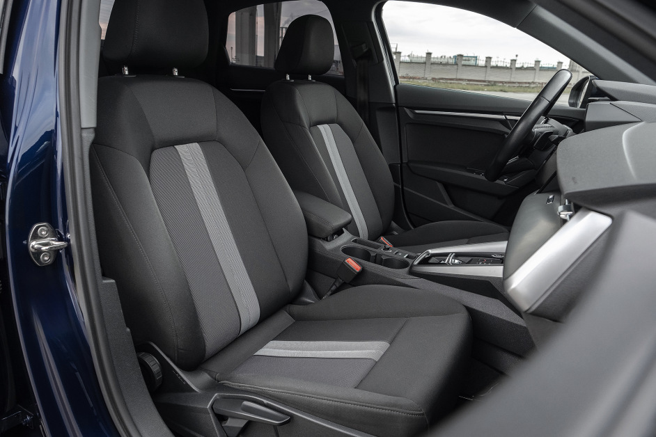 Аренда Audi A3 в Санкт-Петербурге