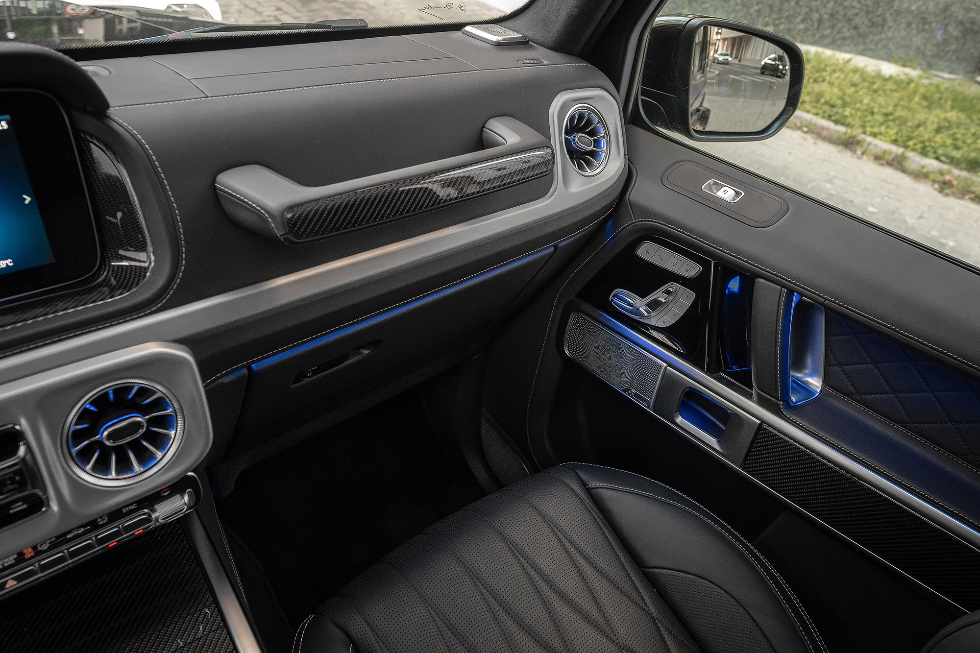 Аренда Mercedes G63 AMG rest. в Москве