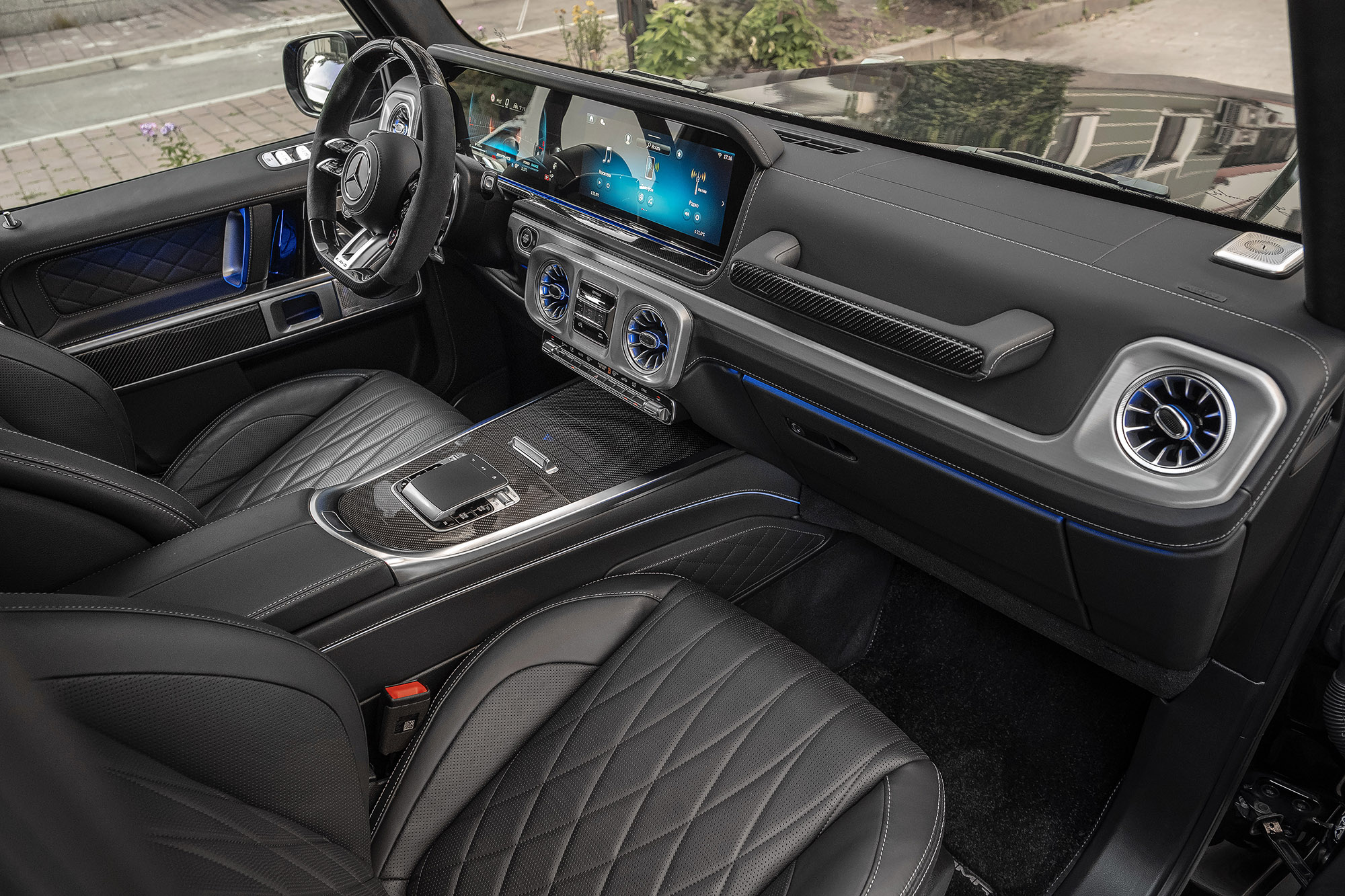 Аренда Mercedes G63 AMG rest. в Москве