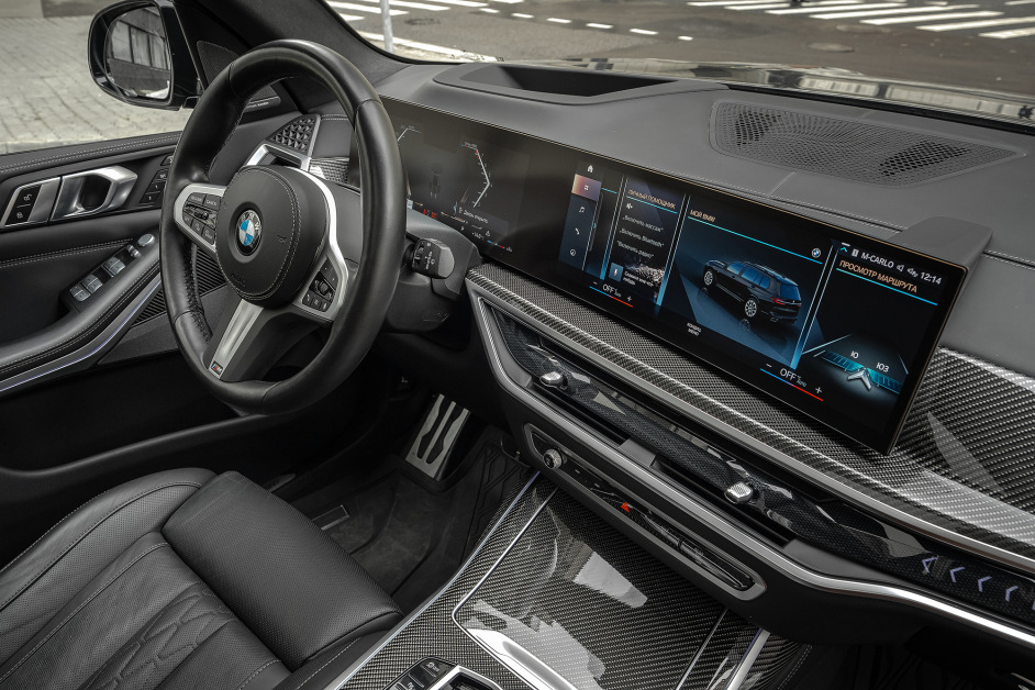 Аренда BMW X7 40i в Москве