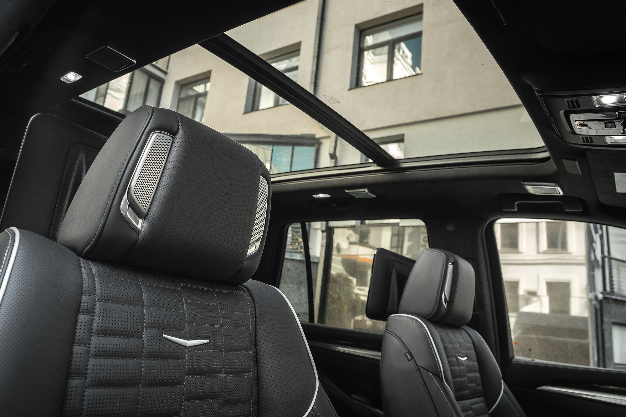 Аренда Cadillac Escalade rest. 2025 в Москве