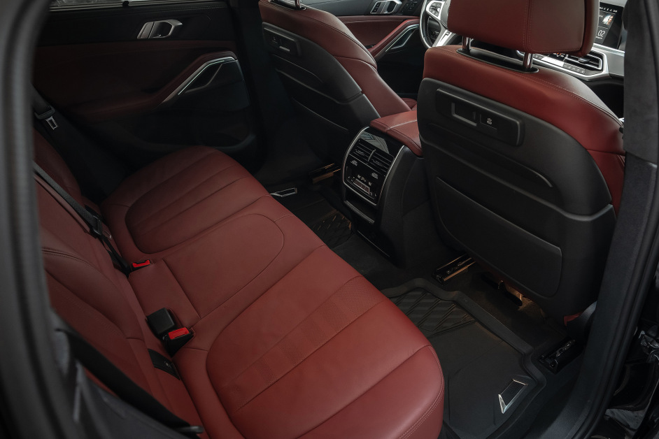 Аренда BMW 40i в Москве