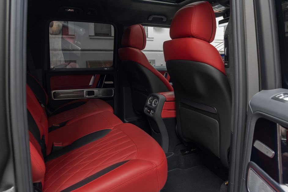 Аренда Mercedes G63 Brabus Rocket в Москве