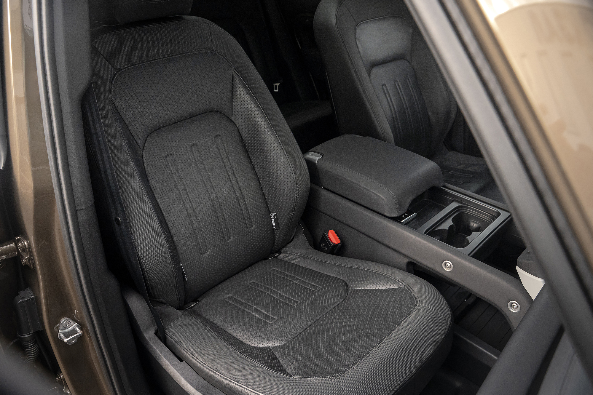 Аренда Land Rover Defender в Сочи