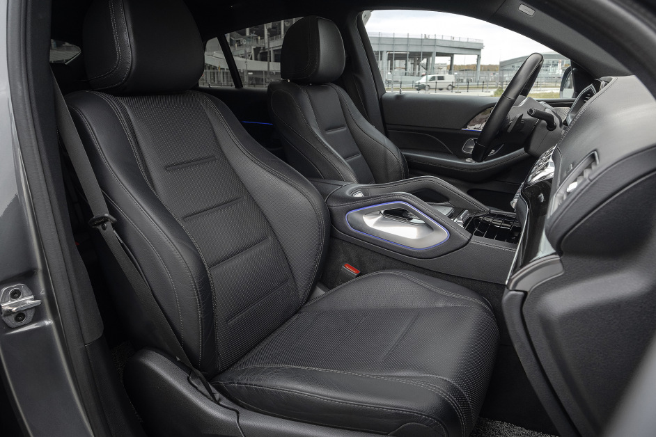 Аренда Mercedes GLE Coupe 400d в Санкт-Петербурге