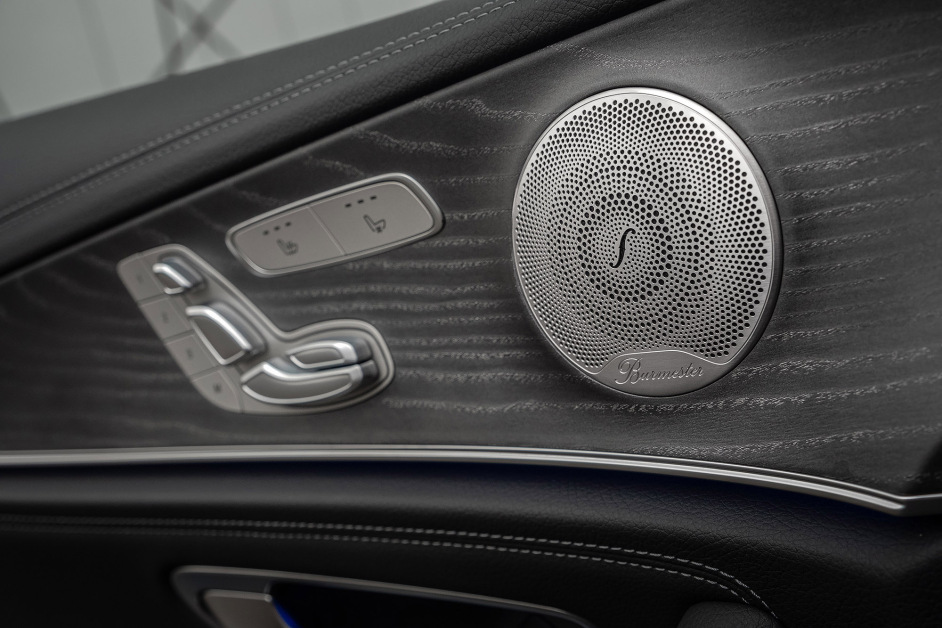 Аренда Mercedes E350 4matic в Москве