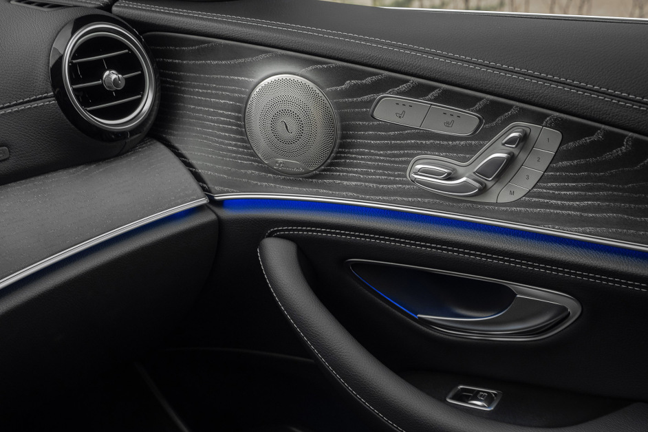 Аренда Mercedes E350 4matic в Москве