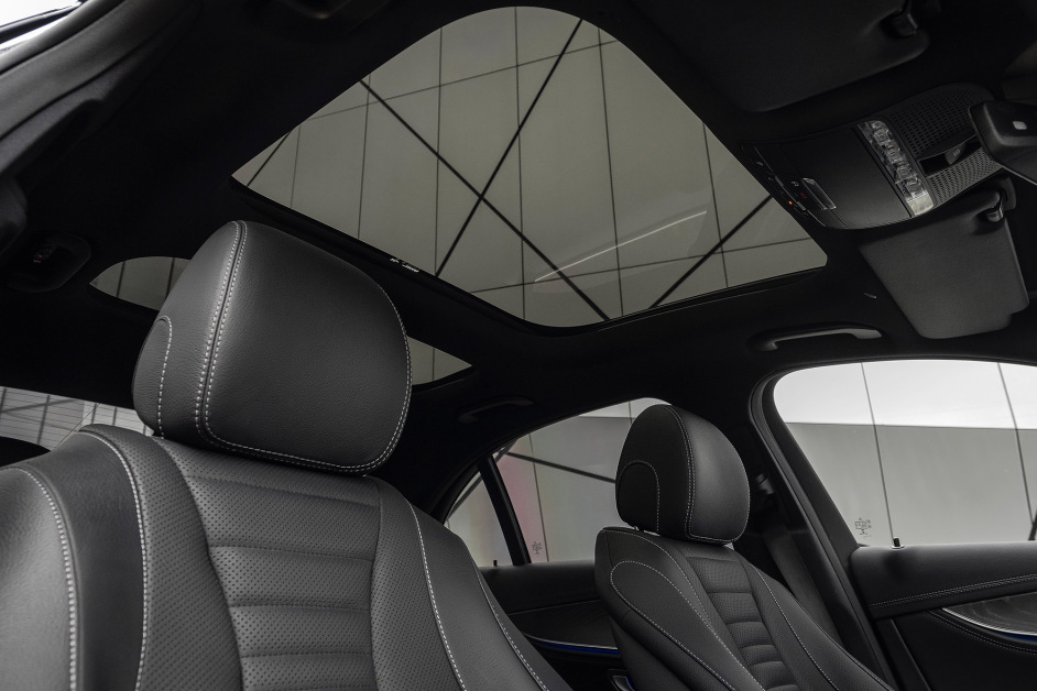 Аренда Mercedes E350 4matic в Москве