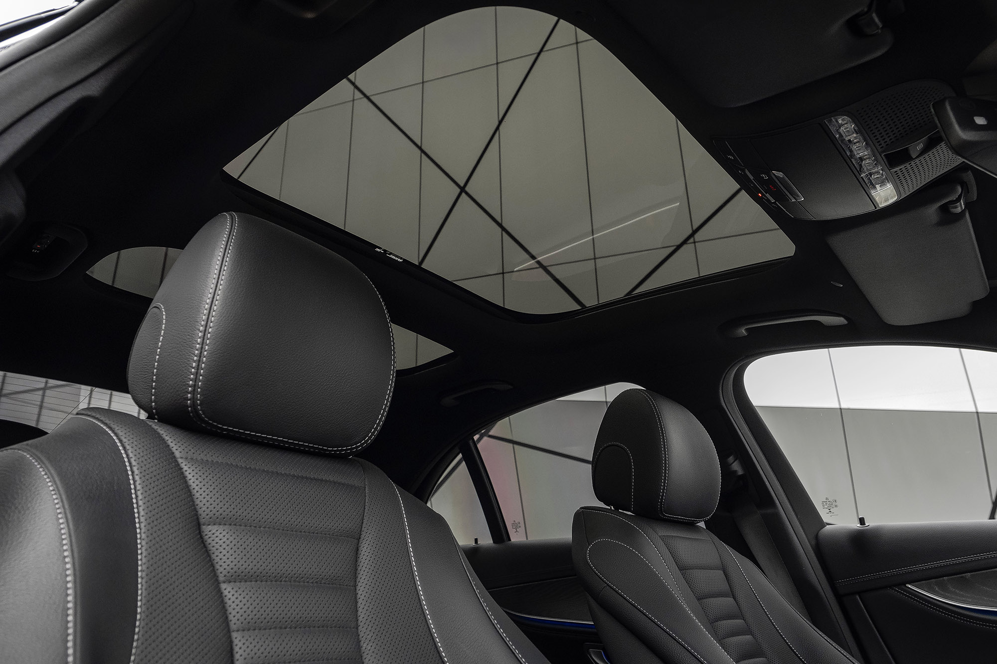 Аренда Mercedes E350 4matic в Москве