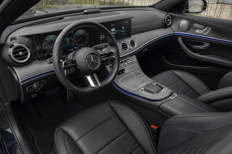 Аренда Mercedes E350 4matic в Москве