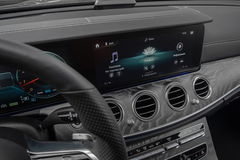 Аренда Mercedes E350 4matic в Москве