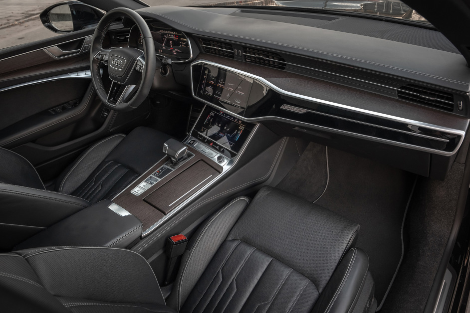 Аренда Audi A7 55TFSI в Москве