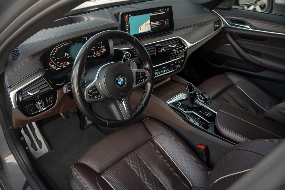 Аренда BMW 530d xDrive в Сочи