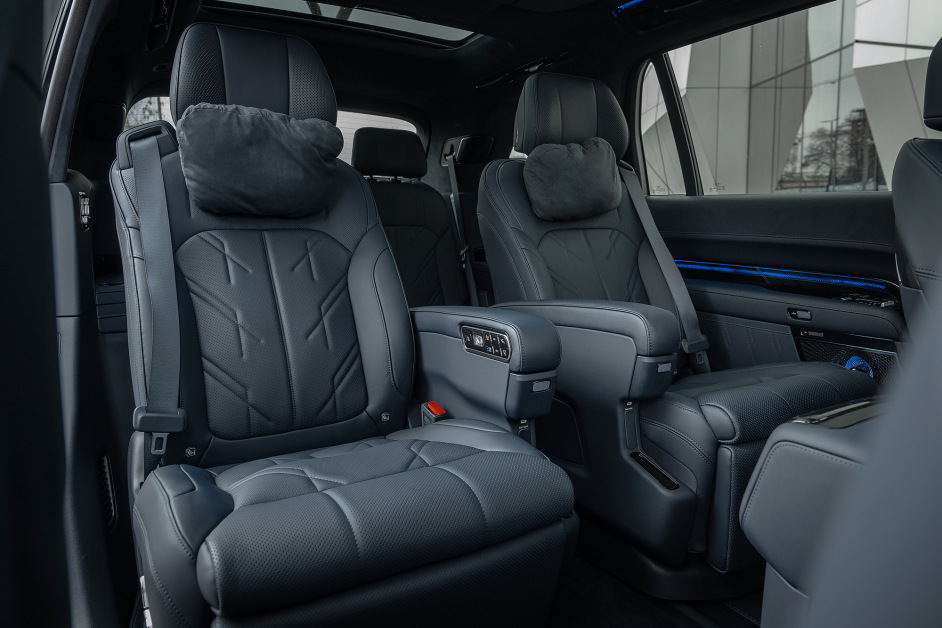 Аренда Zeekr 9X Max в Санкт-Петербурге