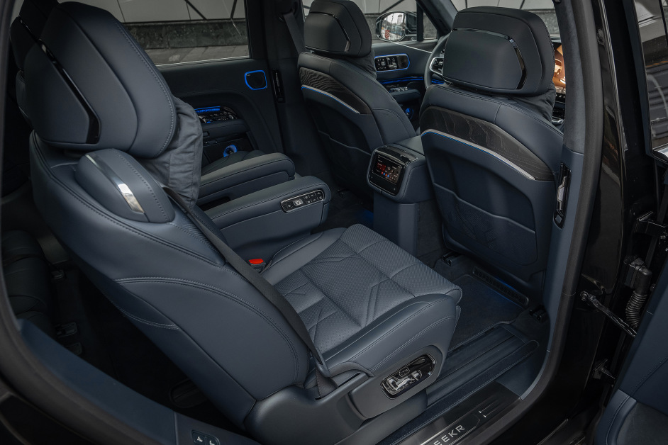 Аренда Zeekr 9X Max в Санкт-Петербурге