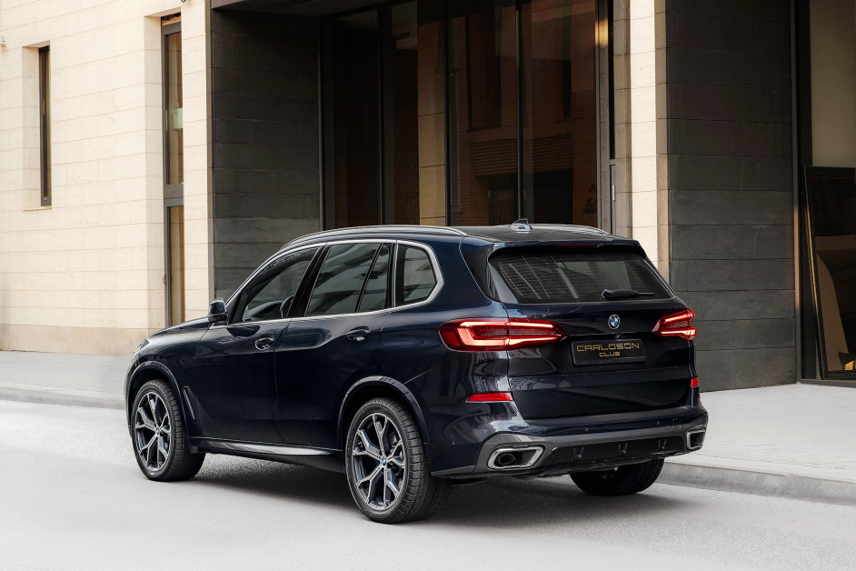 Аренда BMW X5 30d в Москве