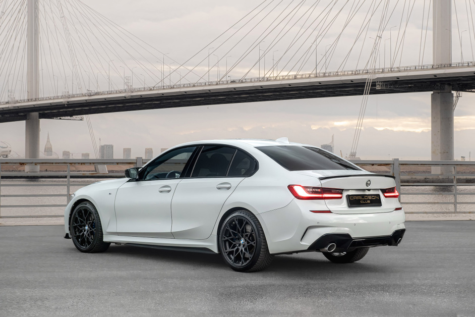 Аренда BMW 320d xDrive в Санкт-Петербурге