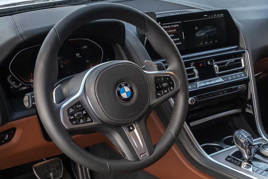 Аренда BMW 840i xDrive в Санкт-Петербурге