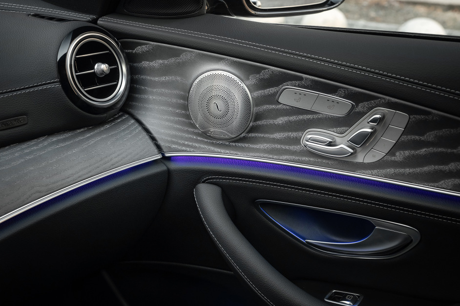 Аренда Mercedes E350 4matic в Москве